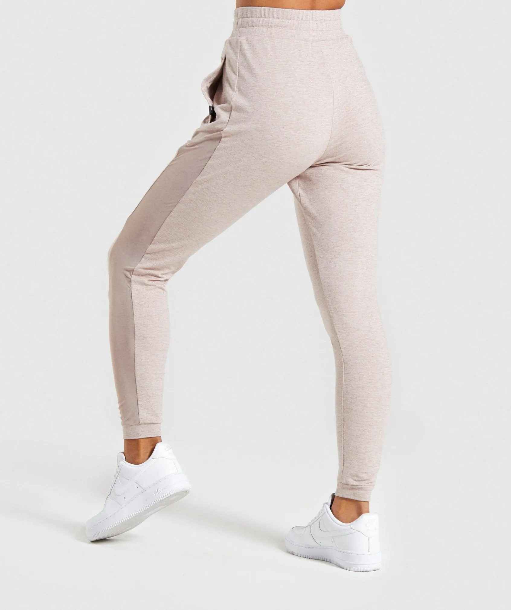 Gymshark Aura Joggers - Taupe