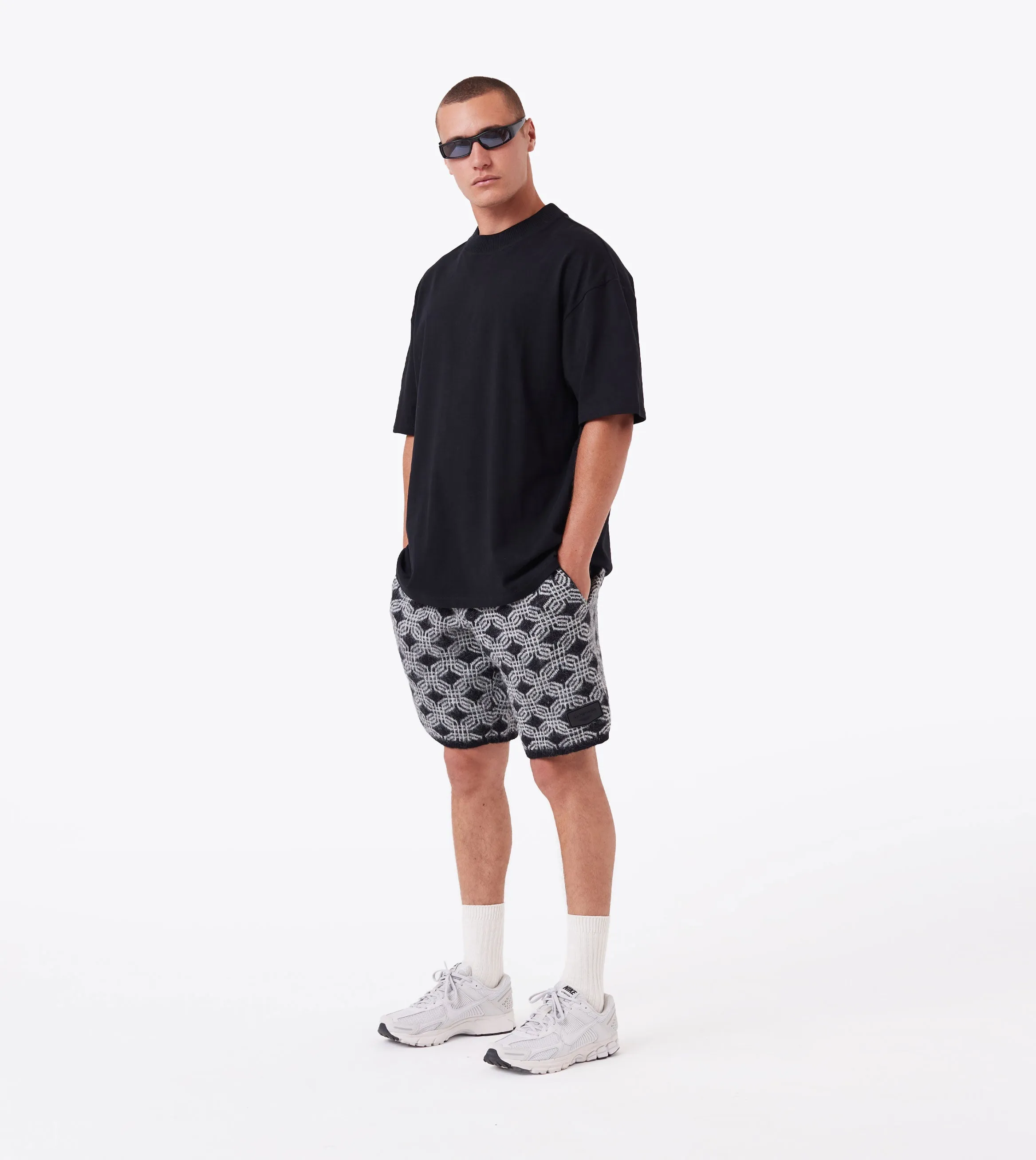 Link-Up Jumpa Knit Short Black/Vintage White